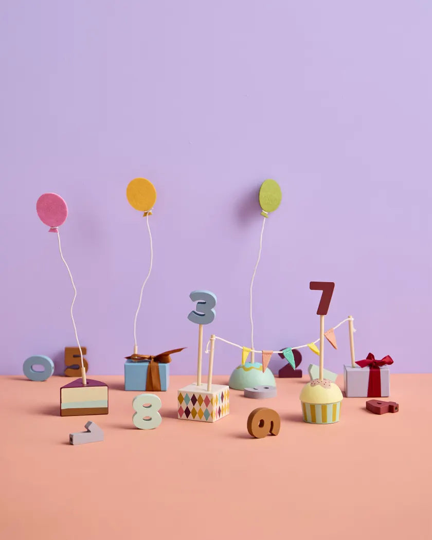 Verjaardagstafeldecoratie met cijfers - FSC-gecertificeerd hout - Kid's Concept