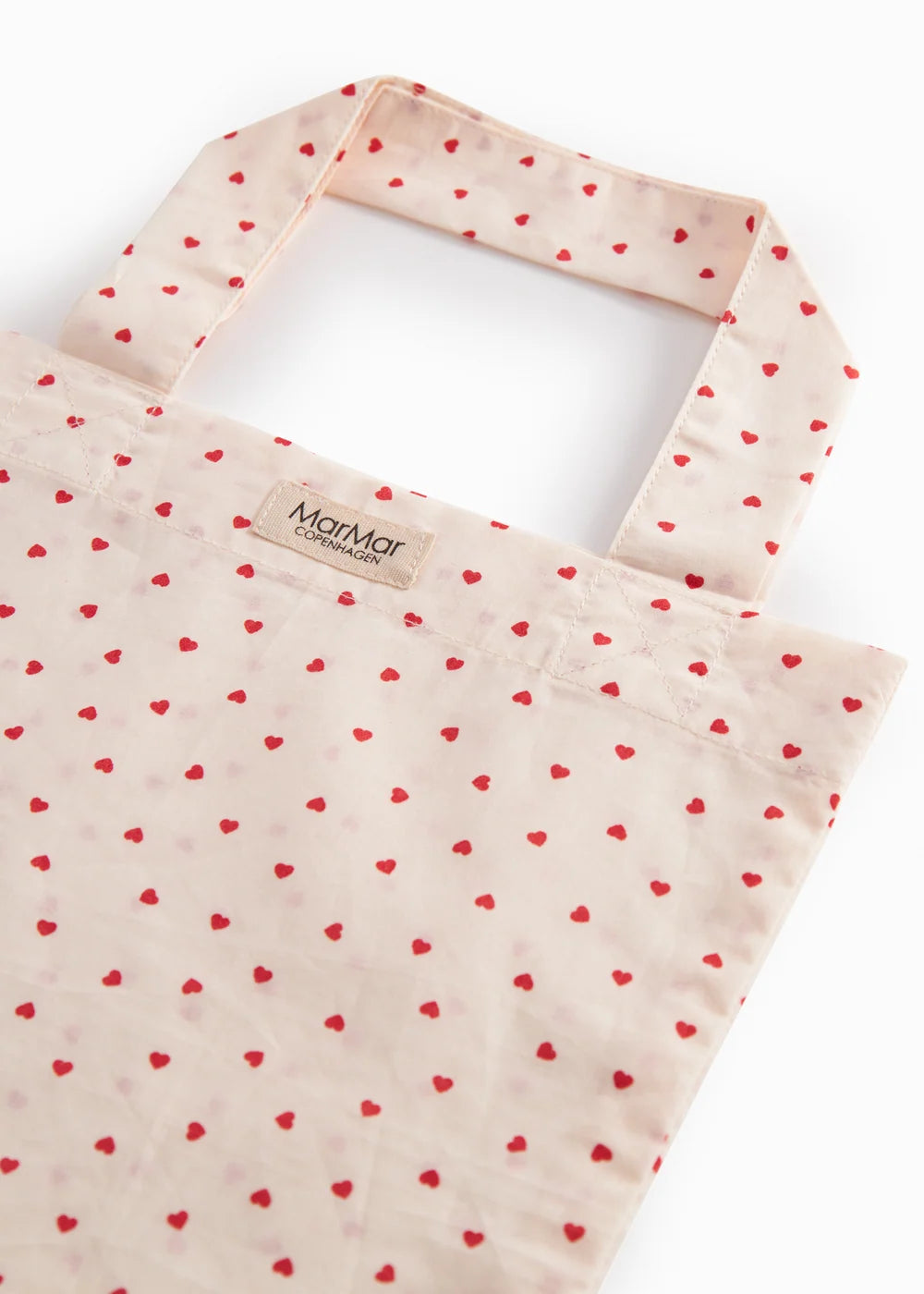 Bed Linen – Scallop Junior Happy Hearts – Biologisch katoenen – Junior dekbedovertrek met golvende sierrand – 100 × 140 cm – MarMar Copenhagen