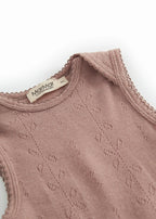 Mouwloze merinowollen romper - Bini Wool Pointelle - Burnt Rose - MarMar Copenhagen - voorkant - afbeelding 3