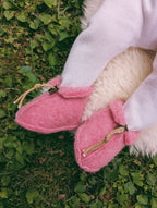Emo Baby Booties – Bubble Gum – Wool baby booties – 100% wool – Alwero