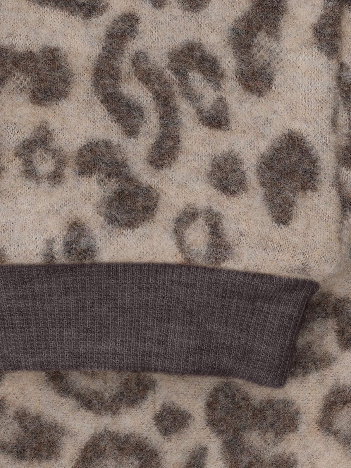 Pantalon en polaire de laine mérinos - Jacquard/imprimé léopard - Camel Melange - 100 % laine mérinos - Huttelihut - gros plan
