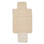 Verschoonmatje - Changing Mat Quilted Augusta - Biologisch katoen - CamCam Copenhagen - productfoto - afbeelding 2