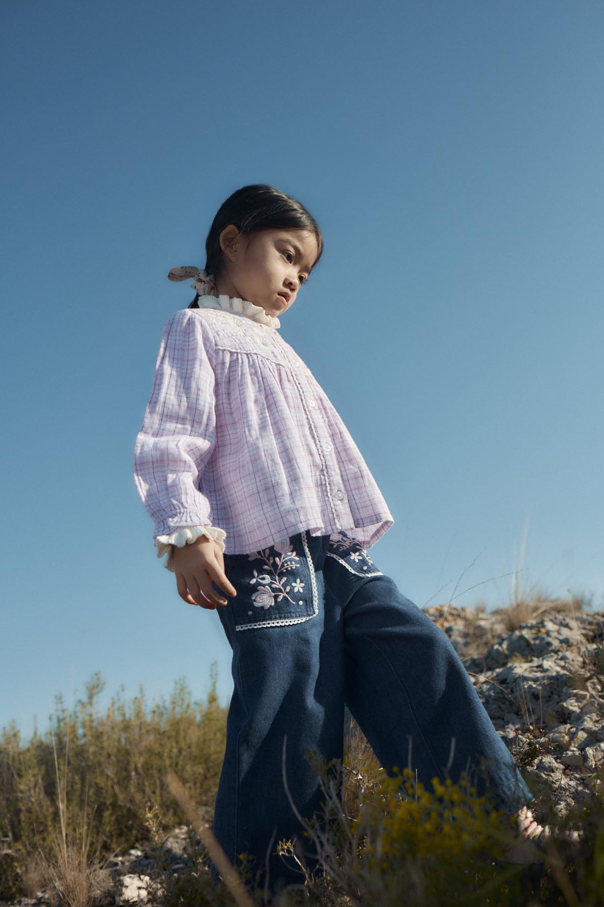 Broek Flofi met borduursels - Indigo - Louise Misha - achterkant - afbeelding 2