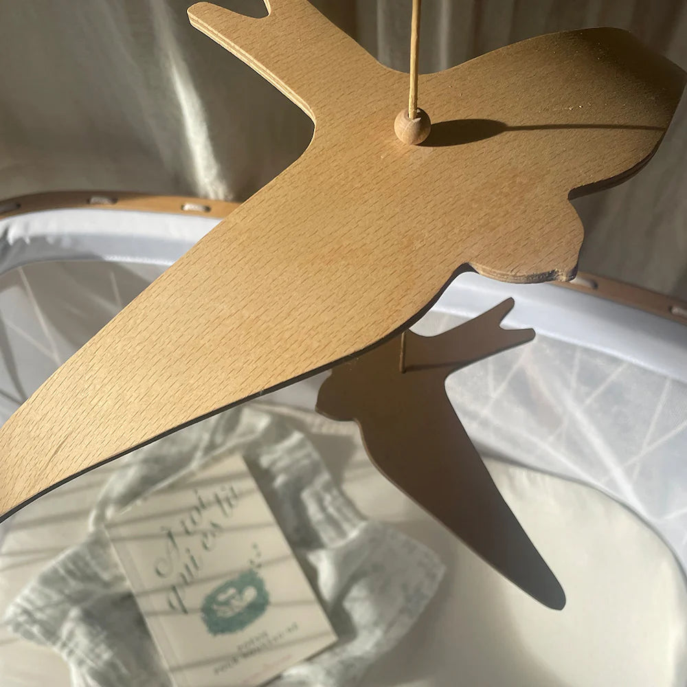 KANO Birds Mobile - Houten Zwaluw Mobiel - Charlie Crane - productfoto - afbeelding 2
