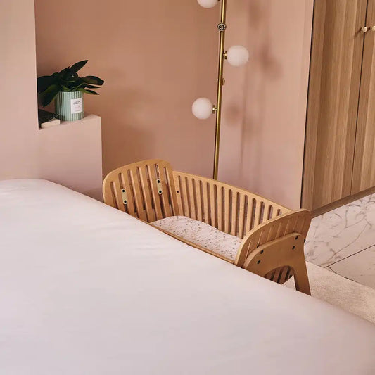 KODO Co-sleeping Crib - Wooden Co-Sleeper - From Birth to 6 Months - Charlie Crane