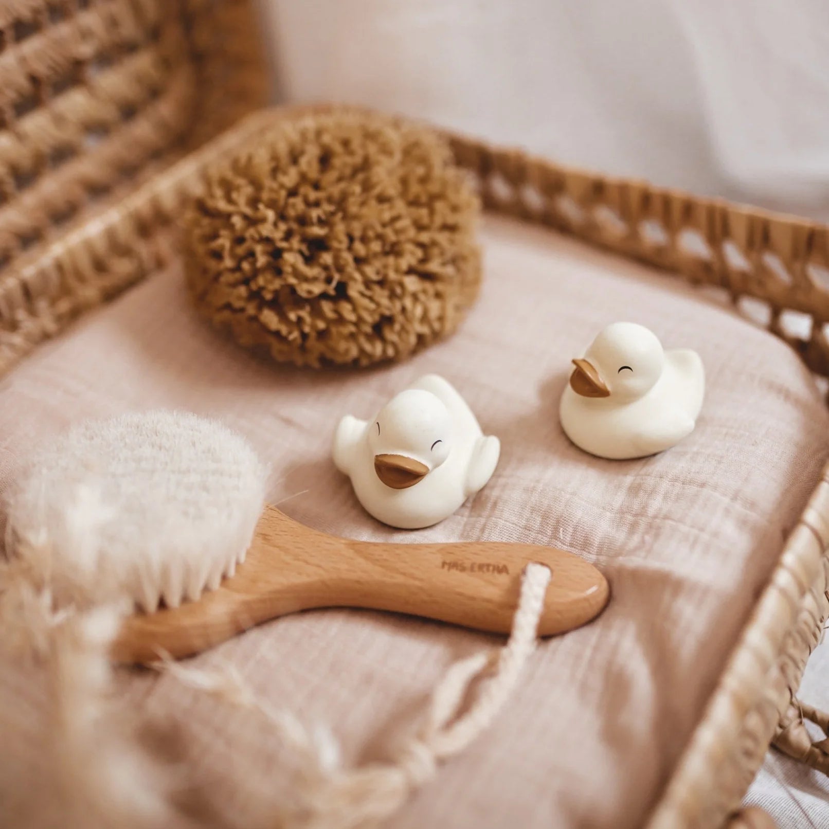 Polly & Olly - Natuurlijke badset - Mrs Ertha - productfoto