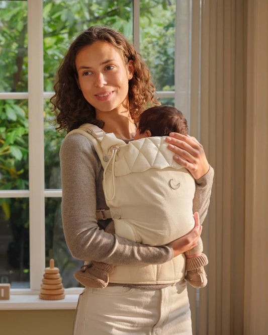Ergonomic Baby Carrier - Organic cotton - Magnetic buckles - Beige - Moonboon