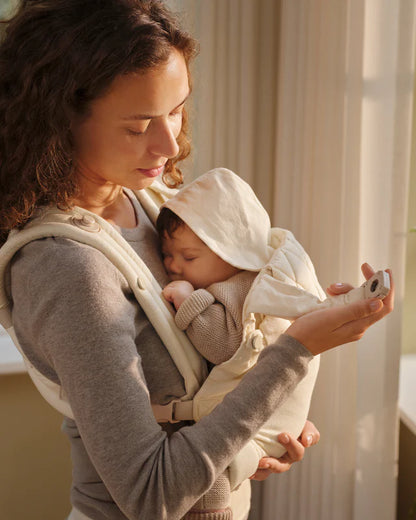 Ergonomic Baby Carrier - Organic cotton - Magnetic buckles - Beige - Moonboon