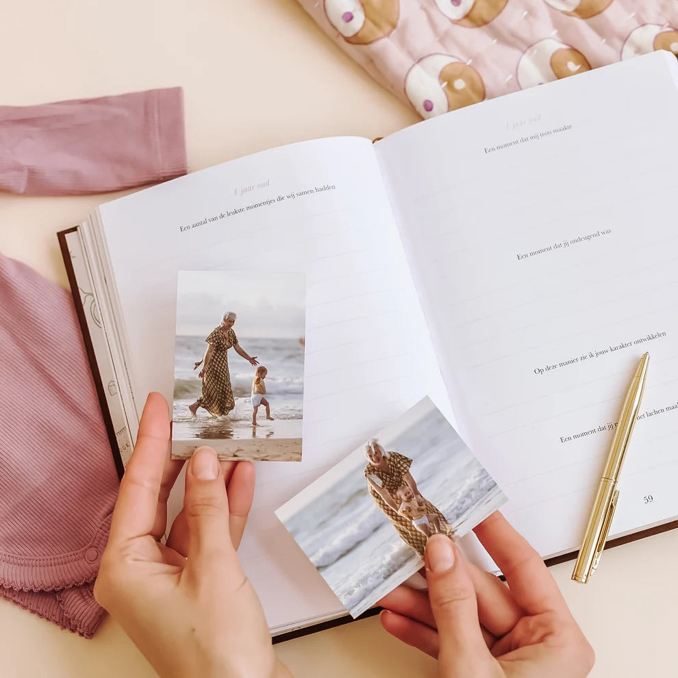 Sinds jij mijn kleinkind bent – Livre à remplir pour grands-parents avec souvenirs et leçons de vie sur 10 ans – Birth Lines