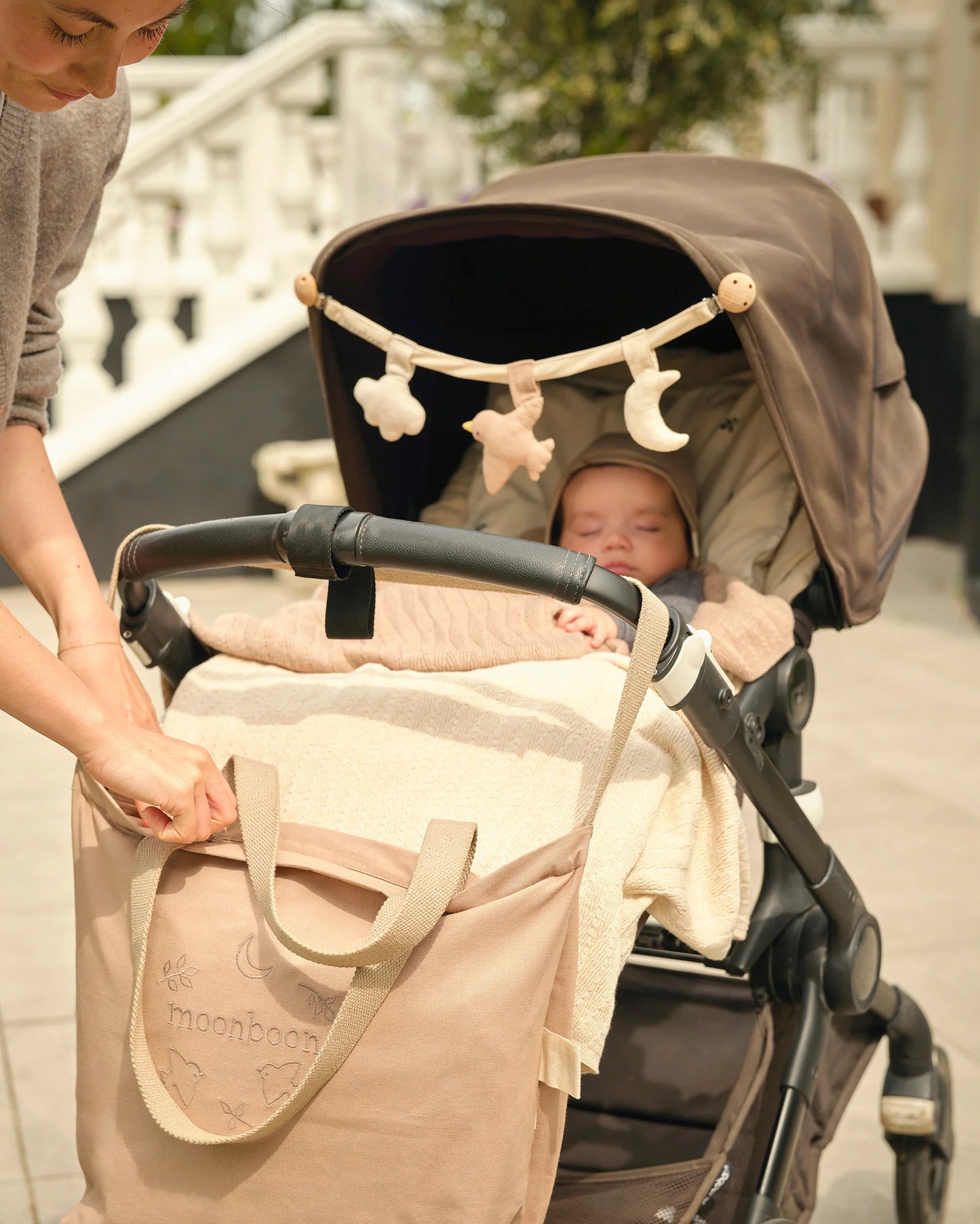 Pram Chain - Over the moon - 100% Organic Cotton - Moonboon x Hans Christian Andersen