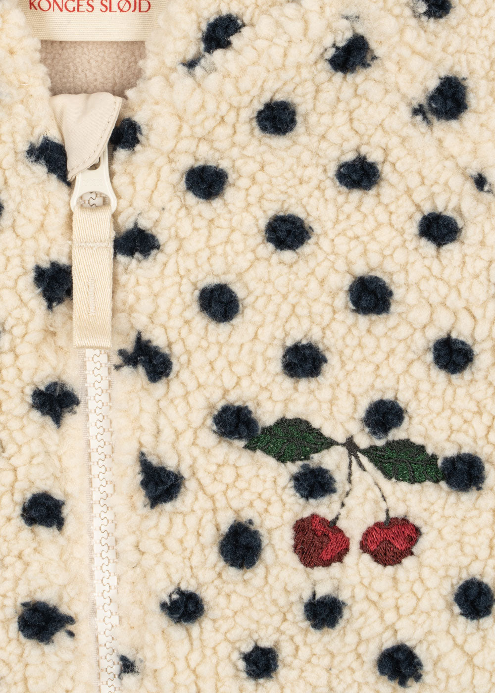 Teddy-Jacke - Jody Embroidery Teddy Jacket GRS - Polka dot/Cherry - Konges Sløjd