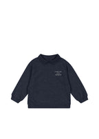 Sweat polo Spotty LS – Navy Blazer – Konges Sløjd : dos du sweat polo bleu foncé.